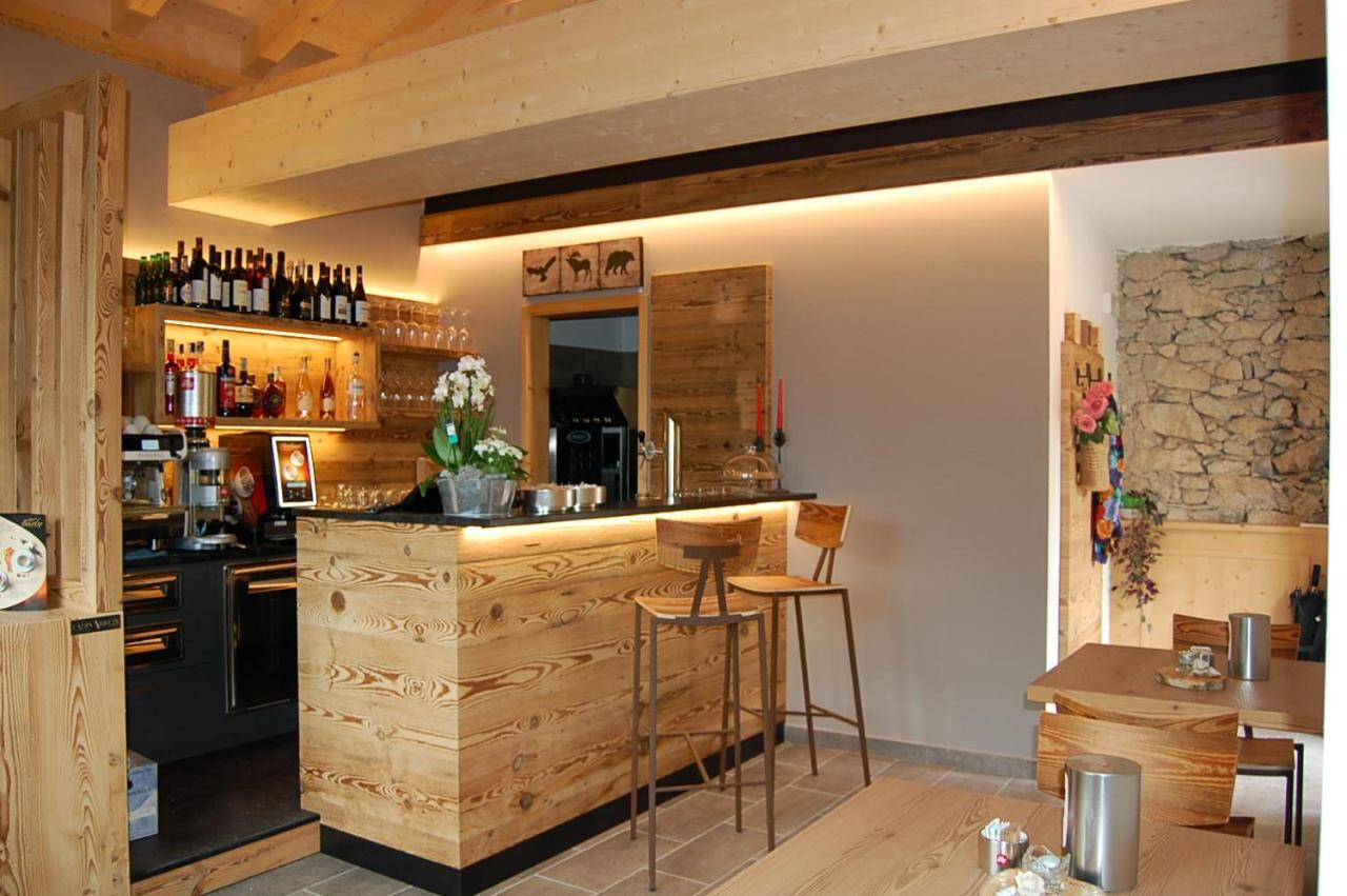 Torcel Affittacamere/Bar San Lorenzo Dorsino Esterno foto